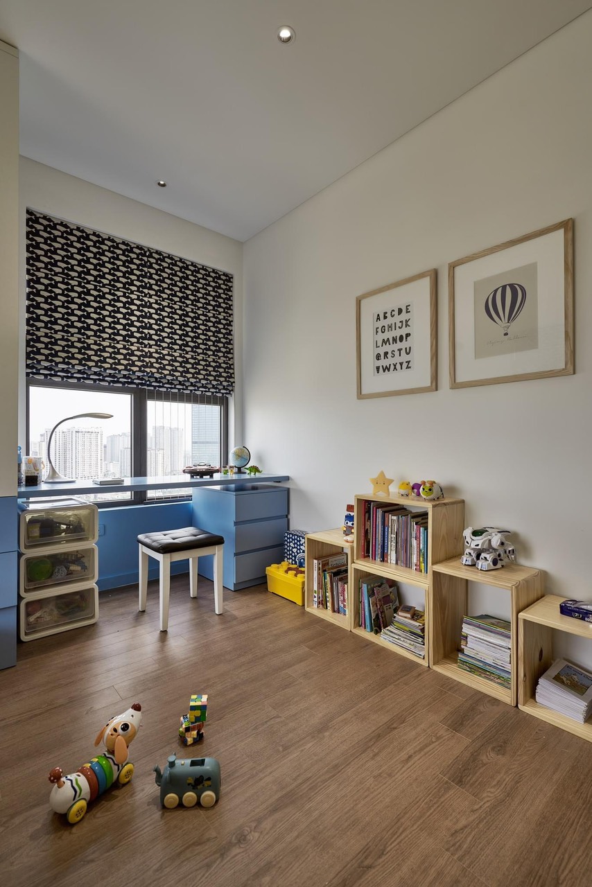 Admin Happynest khoe tổ ấm sử dụng sàn gỗ công nghiệp VASACO 16