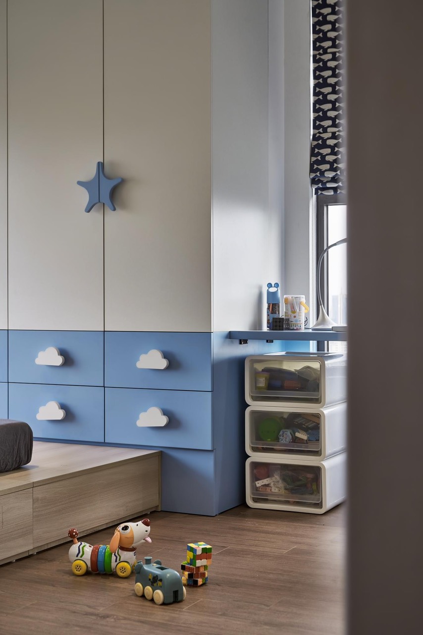Admin Happynest khoe tổ ấm sử dụng sàn gỗ công nghiệp VASACO 15