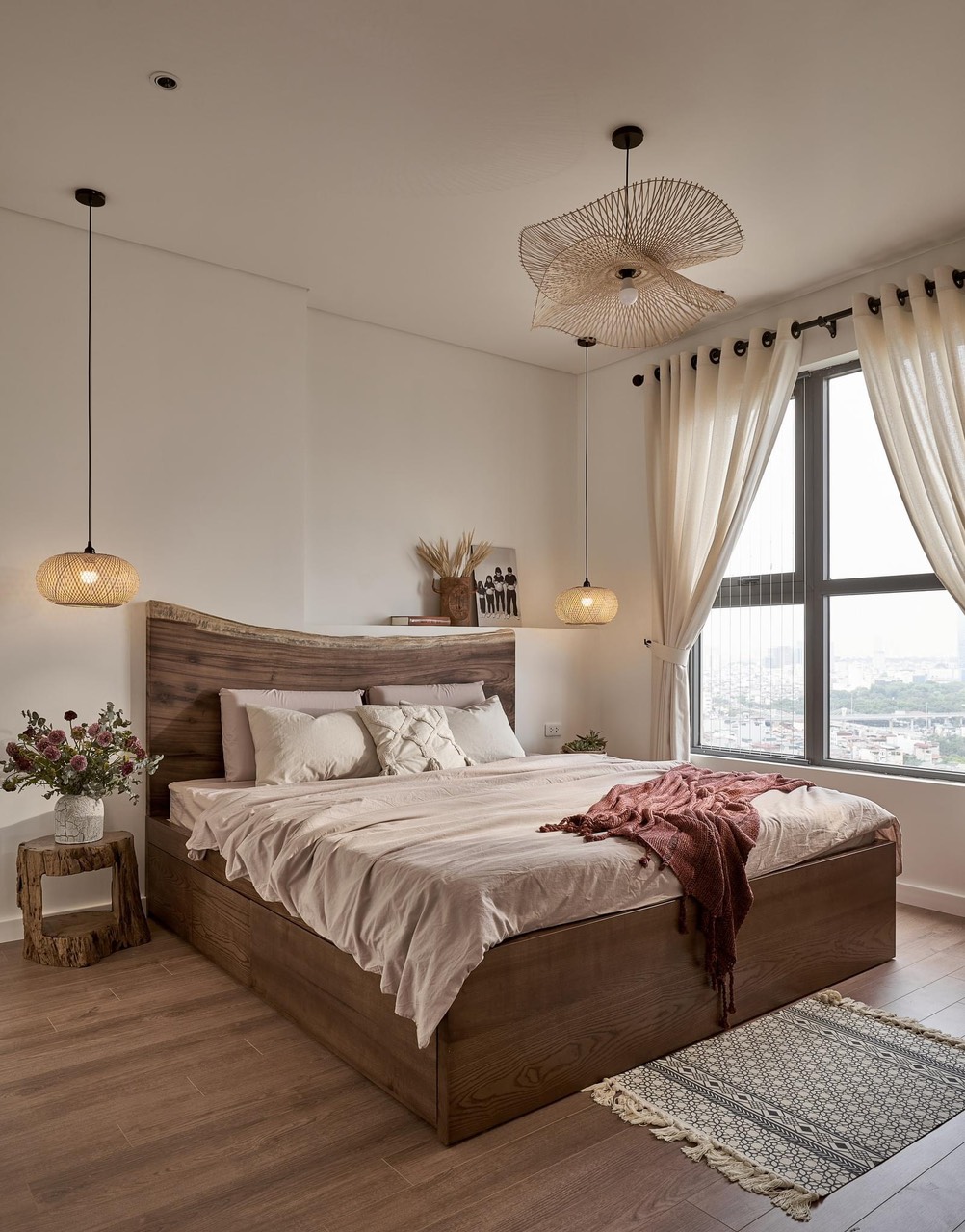 Admin Happynest khoe tổ ấm sử dụng sàn gỗ công nghiệp VASACO 21