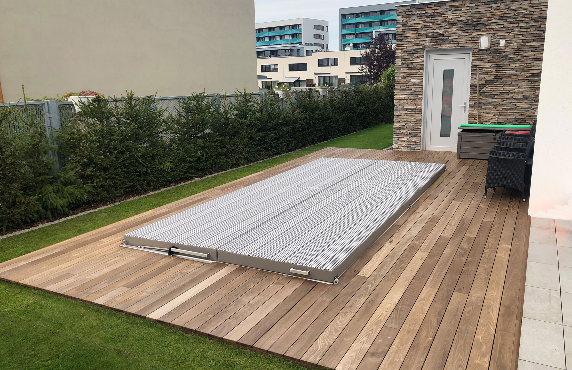 Báo giá sàn gỗ biến tính chi tiết mới nhất 2