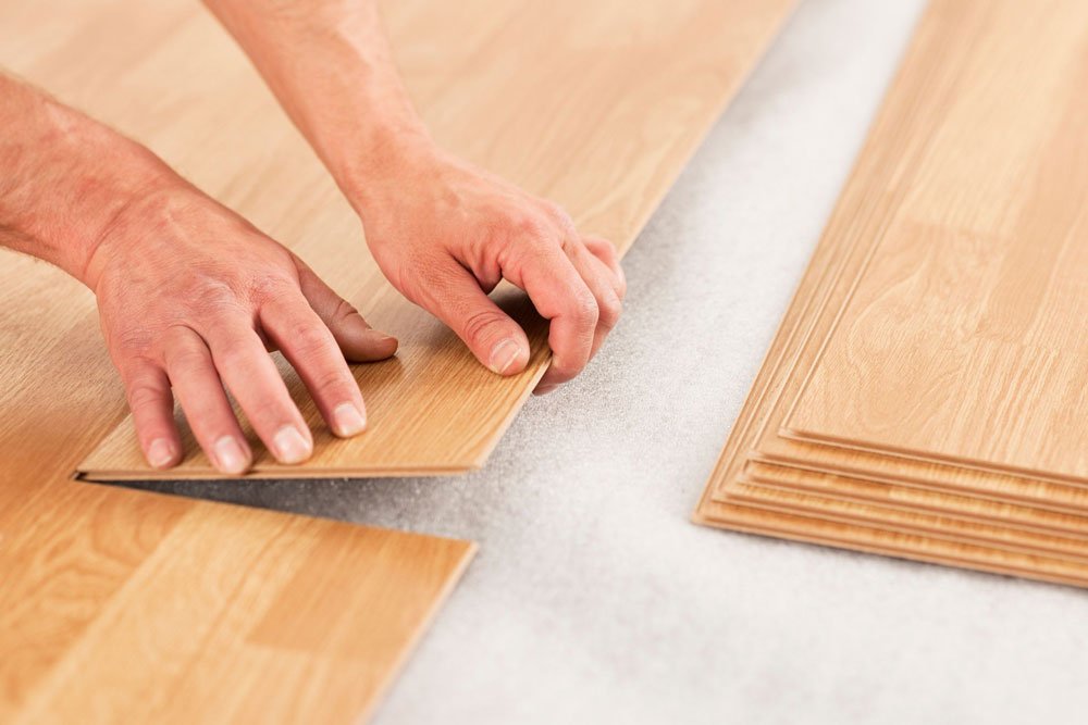 Cách chọn xốp lót cho sàn gỗ công nghiệp 1