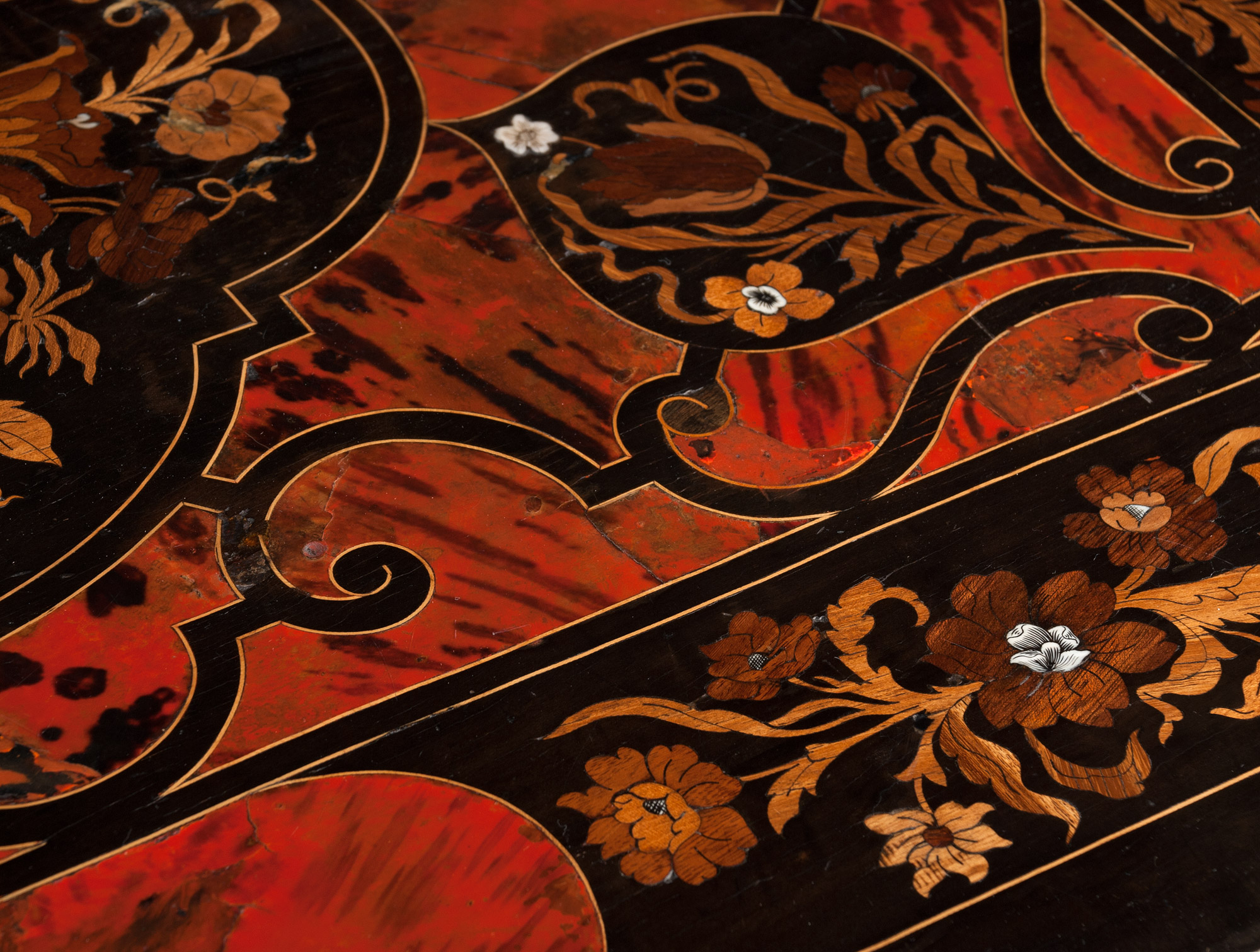 Tìm hiểu về kỹ thuật chế tác sàn gỗ nghệ thuật Boulle Marquetry 1